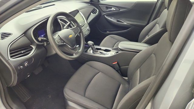 2023 Chevrolet Malibu LT - 8