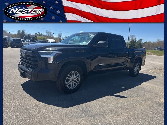 2022 Toyota Tundra SR5 CrewMax Cab LB 4WD