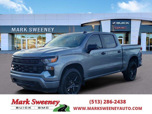 Sterling Gray Metallic 2025 Chevrolet Silverado 1500 Custom Crew Cab RWD Pickup Truck 4X2 8-Speed Automatic