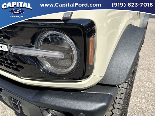 Used 2025 Beige Ford Badlands image 11