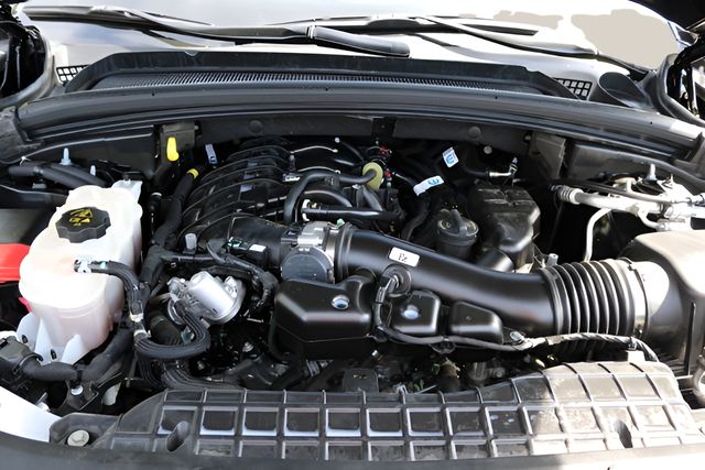 Used Car 2023 Jeep Grand Cherokee  Altitude For Sale Under $30,000 In Austin, Texas