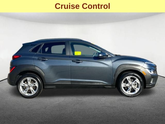 2022 Hyundai Kona SEL 4