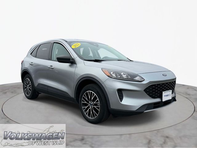 Iconic Silver Metallic 2022 Ford Escape Hybrid Plug-in SE FWD SUV / Crossover Front-Wheel Drive Continuously Variable Transmission