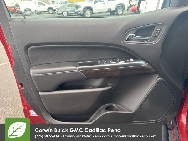 2016 GMC Canyon SLT 3