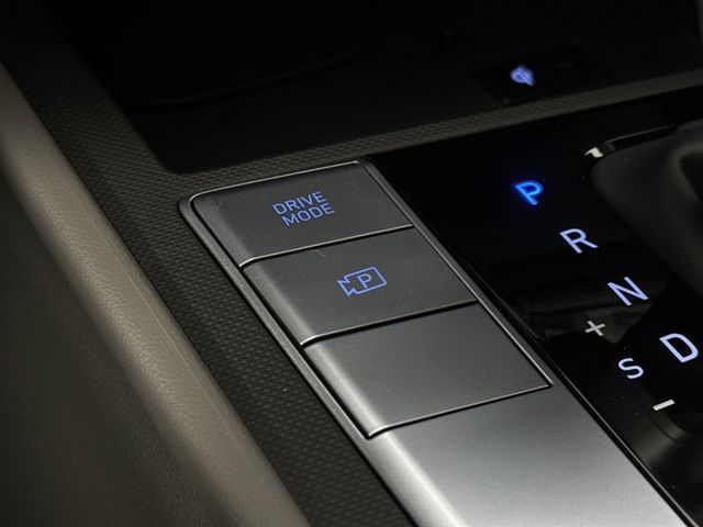 Used 2025 Hyundai Elantra For Sale in Indianapolis, IN