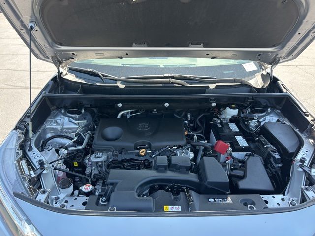 2023 Toyota RAV4 XLE - Photo 15