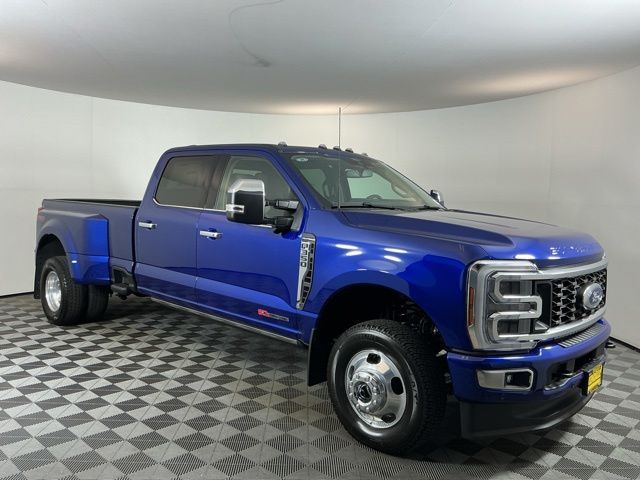 New 2026 Argon Blue Metallic Ford Platinum image 3