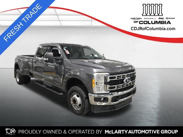 Gray Metallic 2023 Ford F-350 Super Duty Pickup Truck Four-Wheel Drive Automatic
