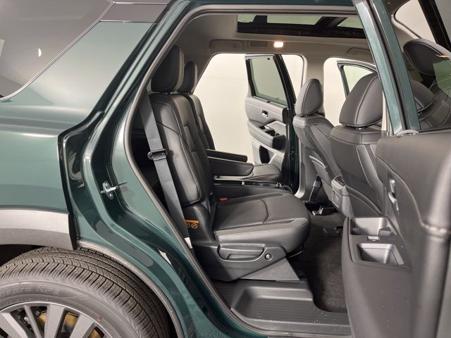 2025 Obsidian Green Pearl/Super Black Nissan Pathfinder SL FWD SUV