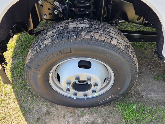 New 2026 White Ford XL image 10