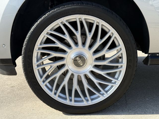 2021 Lincoln Navigator Reserve Silver at Classic Elite Chevrolet Sugar Land