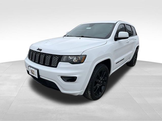 2018 Jeep Grand Cherokee Altitude 3