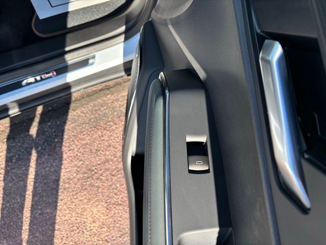 2026 GMC Acadia AT4 AWD