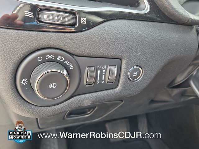 Used 2023 Jeep Cherokee SUV