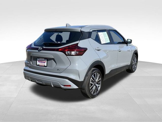 2023 Nissan Kicks SV 23