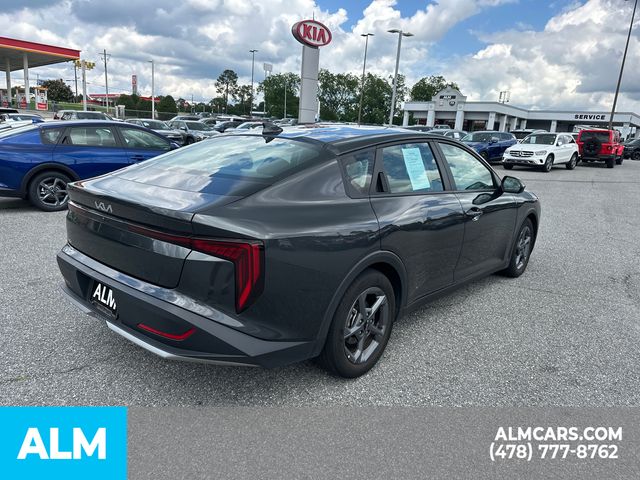Used 2025 Gray Kia LXS image 8
