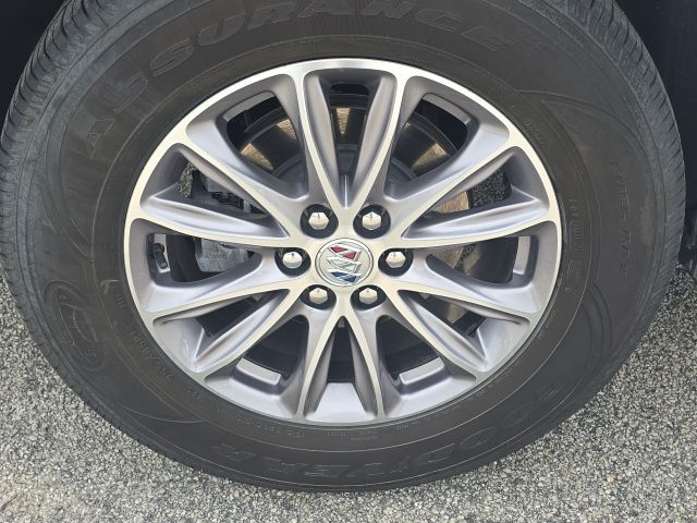 2023 Buick Enclave Essence:C02678