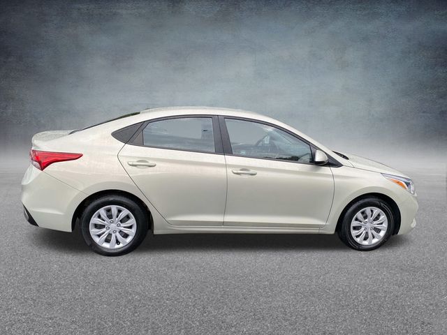 2019 Hyundai Accent SE 20