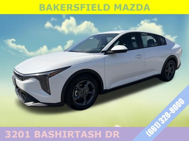 Snow White Pearl 2025 Kia K4 LXS FWD Sedan Front-Wheel Drive Continuously Variable Transmission