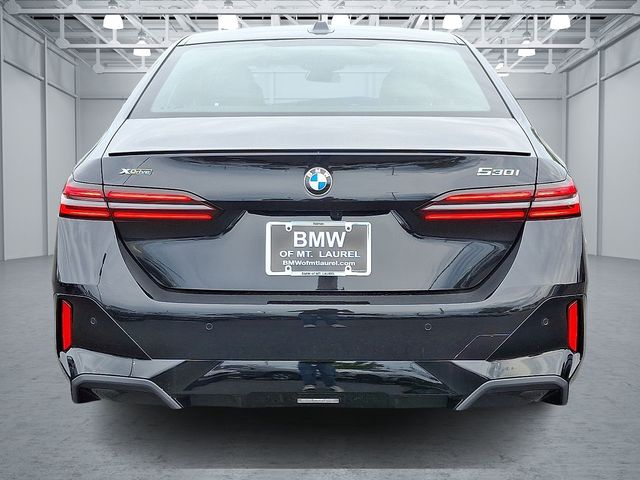 5 Series Sedan 530i xDrive