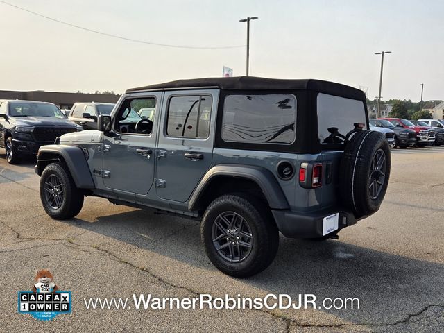 Used 2024 Gray Jeep Sport S image 10