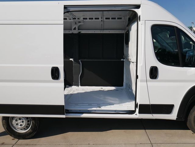 ProMaster Cargo Van 1500 High Roof w/136-inch Wheelbase