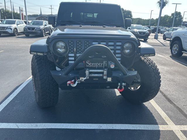 2020 Black Clearcoat Jeep Gladiator Sport 4X4 Truck