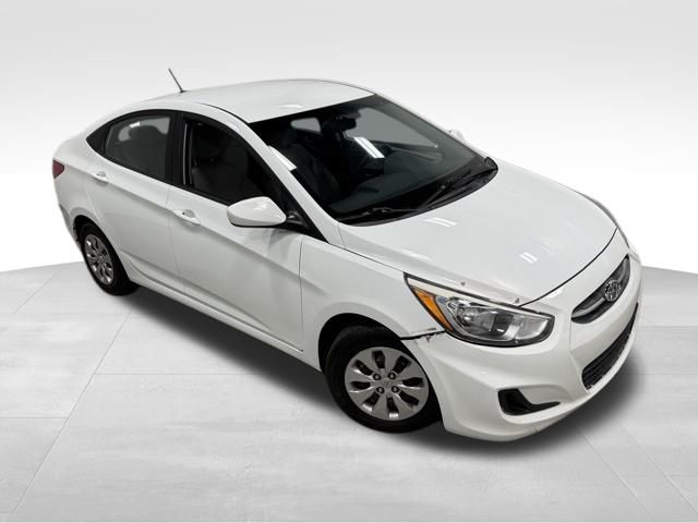 2016 Hyundai Accent SE photo