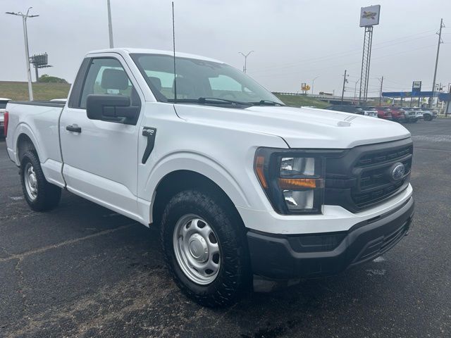 Oxford White 2023 Ford F-150 XL Regular Cab RWD Pickup Truck 4X2 Automatic