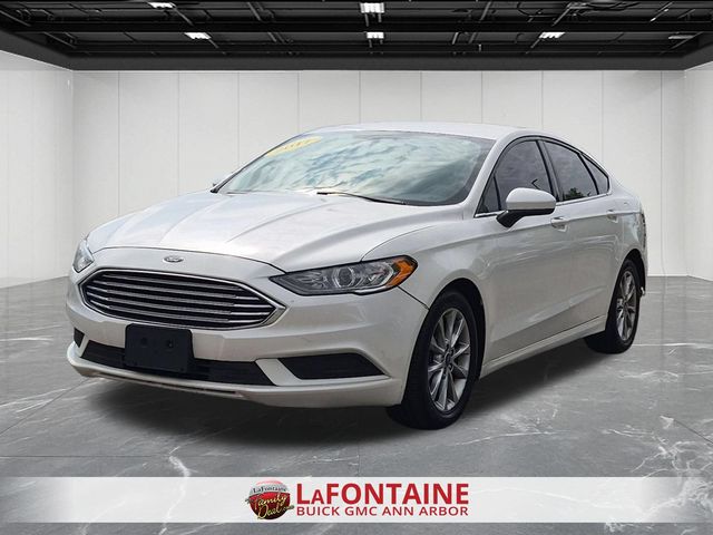 White Platinum Clearcoat Metallic 2017 Ford Fusion Sedan Front-Wheel Drive 6-Speed Automatic