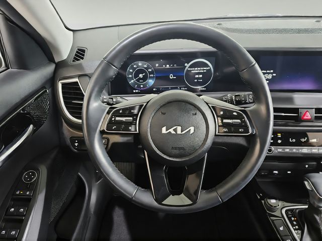 Used 2025 Kia Seltos SUV