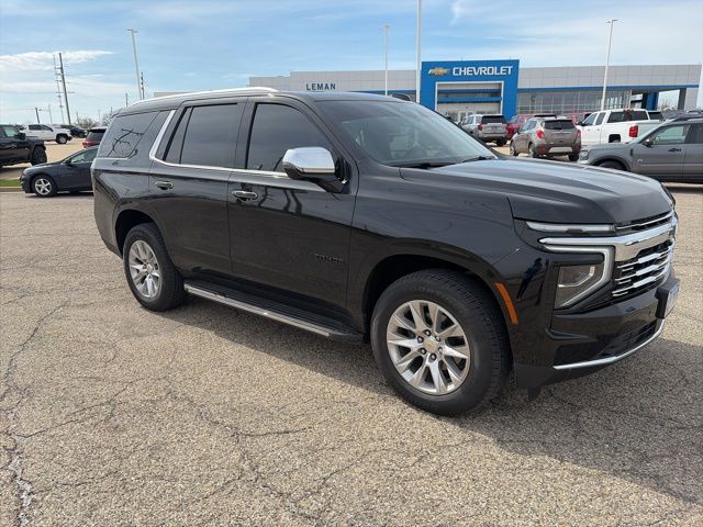 Black 2025 Chevrolet Tahoe Premier 4WD SUV / Crossover Four-Wheel Drive