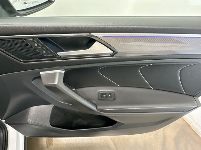 2023 Volkswagen Tiguan 2.0T SE R-Line Black White at South Hills CDJR