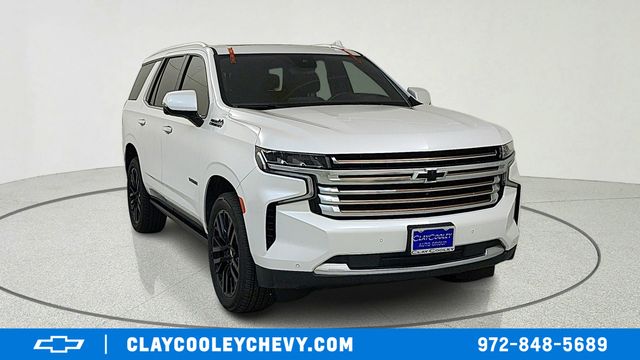 White (Iridescent Pearl Tricoat) 2023 Chevrolet Tahoe SUV / Crossover Four-Wheel Drive 