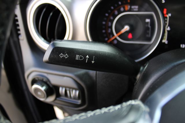 Used 2018 Black Jeep Unlimited Sahara image 6