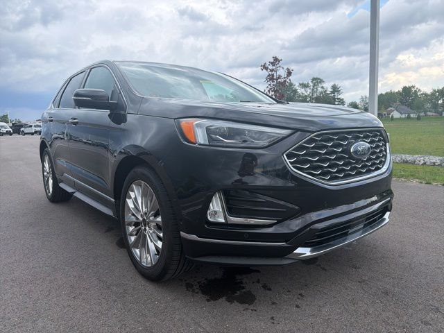 Black Metallic 2021 Ford Edge Titanium AWD SUV / Crossover All-Wheel Drive 8-Speed Automatic