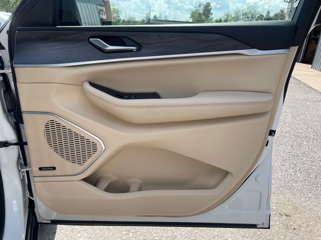2023 Jeep Grand Cherokee 4xe - Bright White Clearcoat exterior view 16