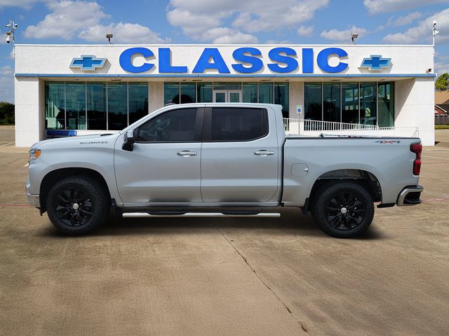 2022 Chevrolet Silverado 1500 LT - 3