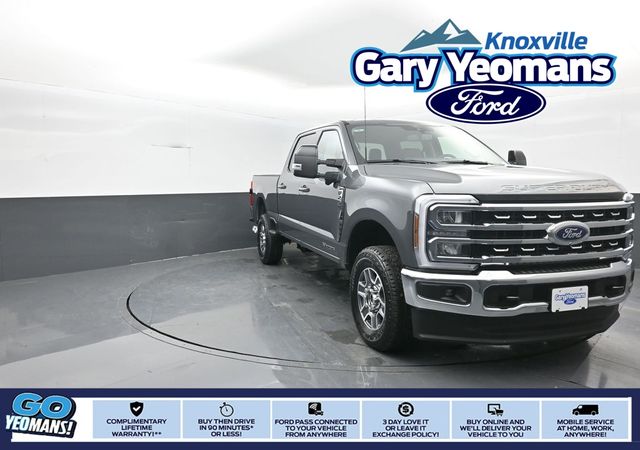 Gray Metallic 2026 Ford F-250 Super Duty Lariat Crew Cab 4WD Pickup Truck Four-Wheel Drive Automatic