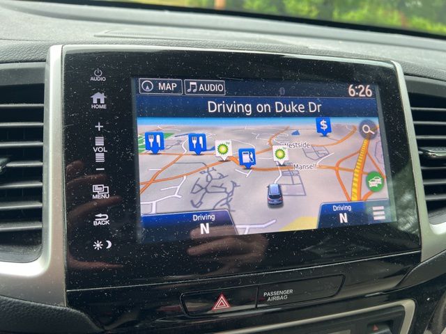 2017 Honda Pilot Touring photo