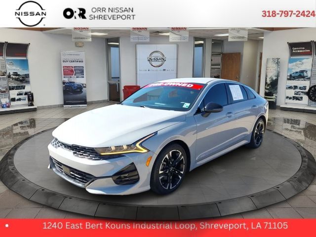 Gray 2023 Kia K5 Sedan Front-Wheel Drive 8-Speed Automatic