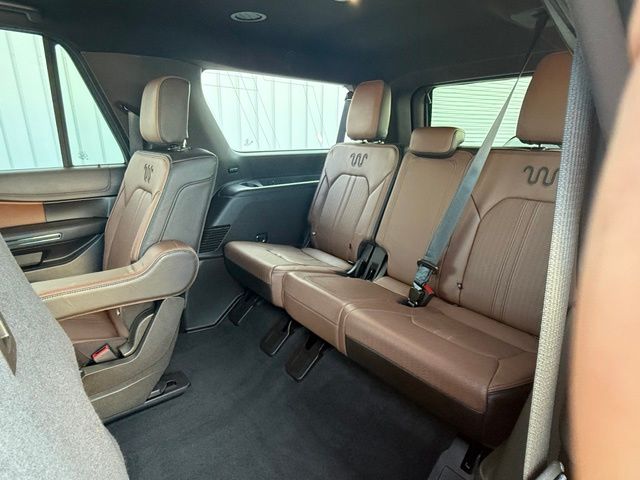 2023 Ford Expedition Max King Ranch:B02536