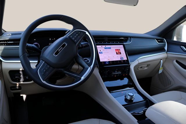 New Car 2025 Jeep Grand Cherokee  Limited For Sale Under $40,000 In Austin, Texas