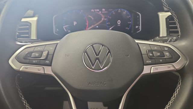 Used 2021 Pure White Volkswagen 3.6L V6 SEL Premium image 16