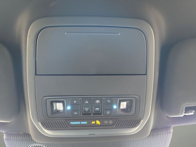 Used 2025 Ford Explorer SUV