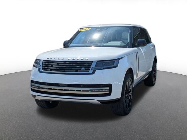 White 2025 Land Rover Range Rover P400 SE LWB AWD SUV / Crossover All-Wheel Drive 8-Speed Automatic