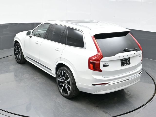 2024 Volvo XC90 B5 Plus photo