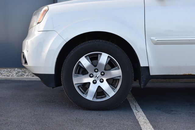 Used 2014 Honda Pilot Touring 4D Sport Utility