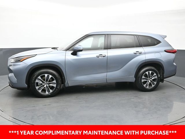 2021 Toyota Highlander XLE 2