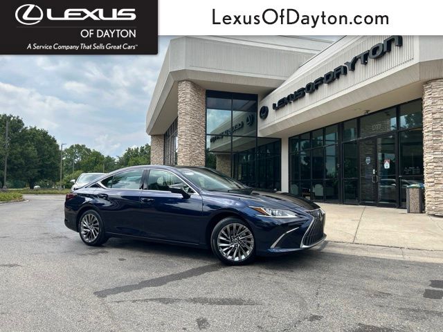 2025 Lexus ES Hybrid 300h Luxury FWD   